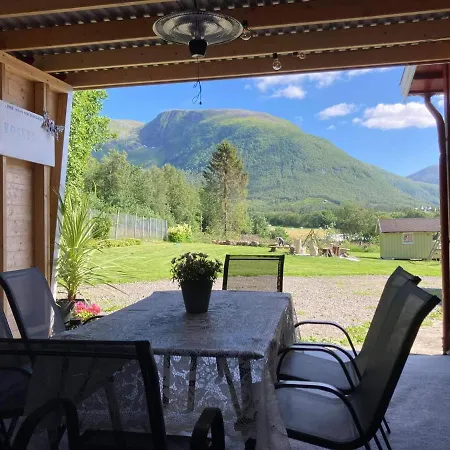 Rodseth Gardsovernatting Hytter Molde Exterior foto