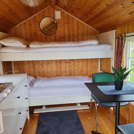 Rodseth Gardsovernatting Hytter Molde Exterior foto