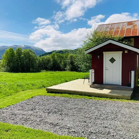 Rodseth Gardsovernatting Hytter Molde Exterior foto