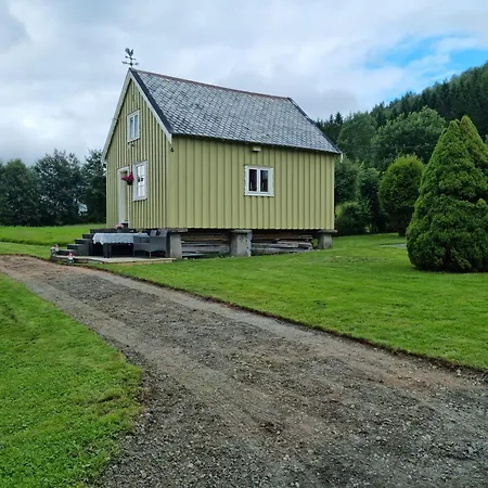 Rodseth Gardsovernatting Hytter Molde Zimmer foto