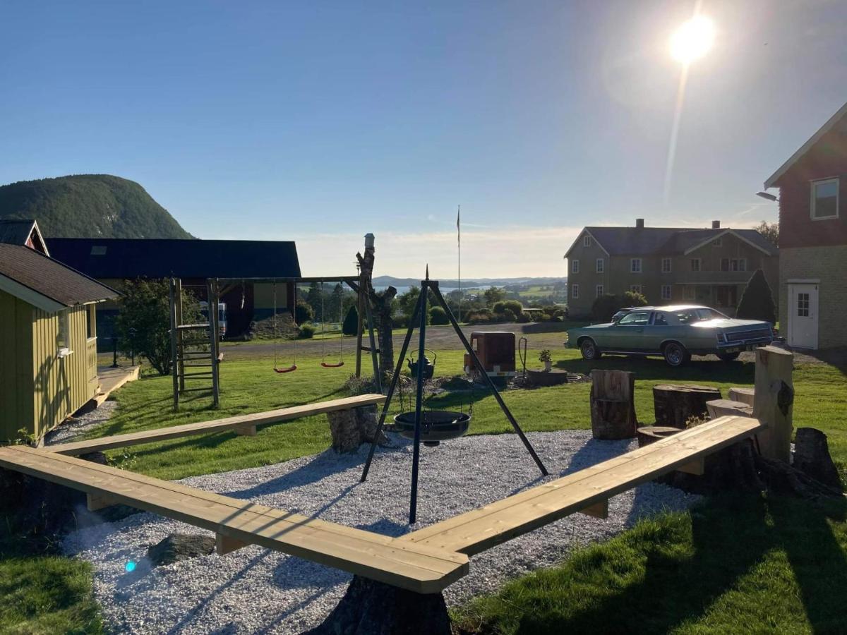 Rodseth Gardsovernatting Lodge Molde