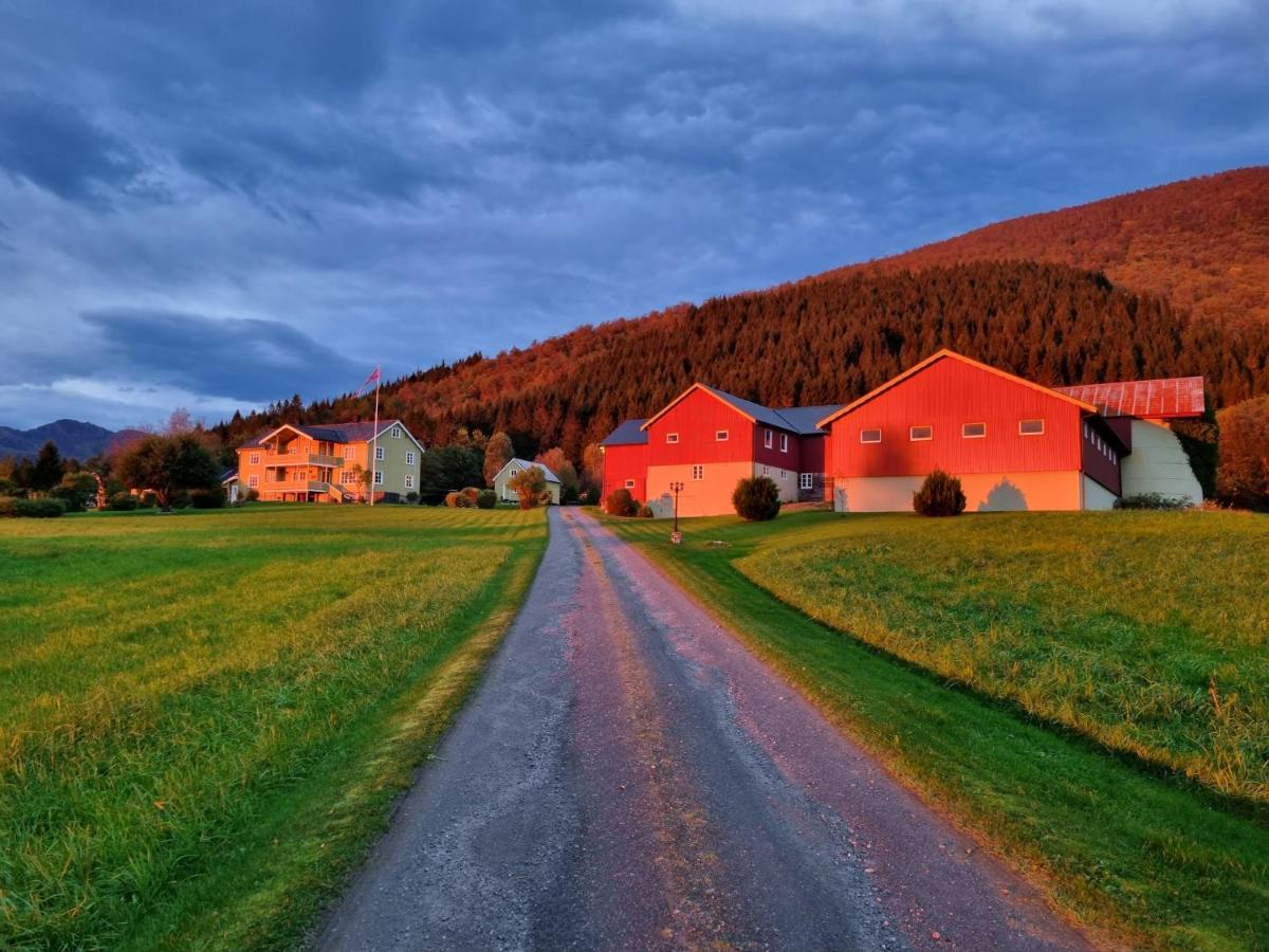Rodseth Gardsovernatting Molde