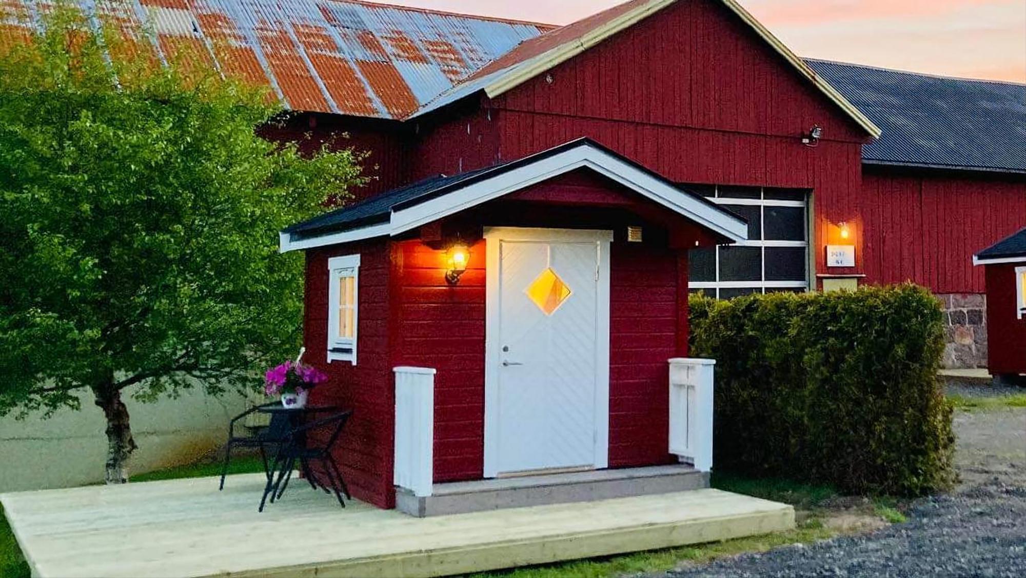 Rodseth Gardsovernatting Lodge Molde