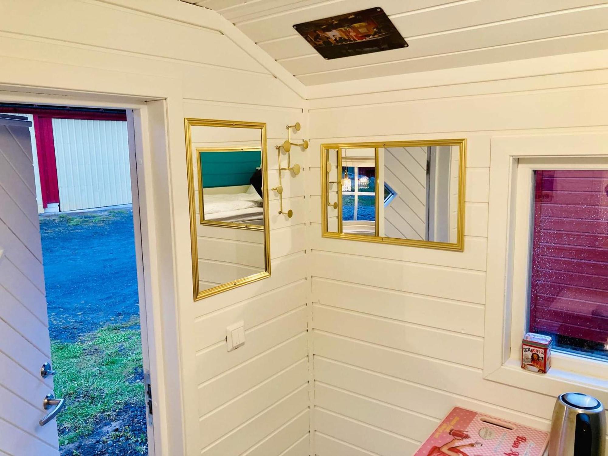 Rodseth Gardsovernatting Lodge Molde
